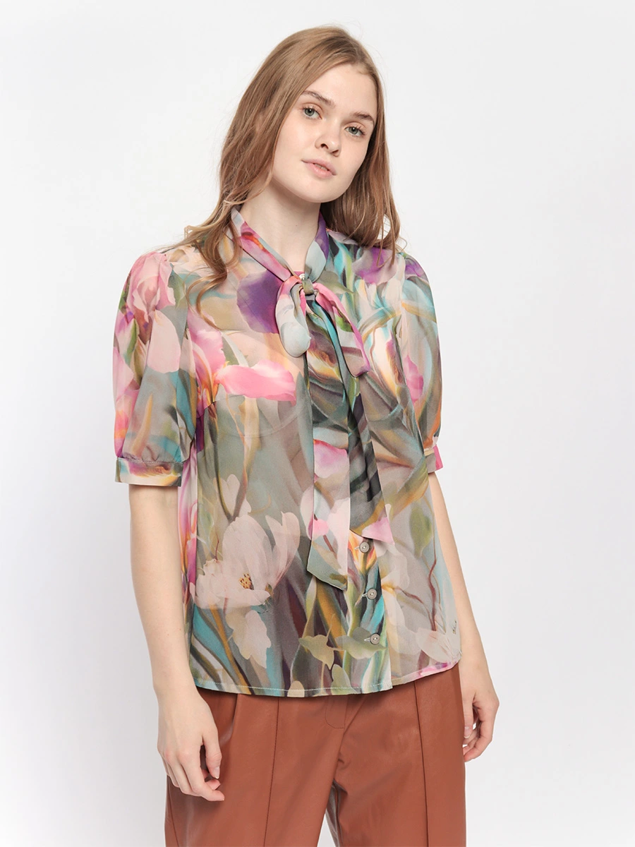Блуза с цветочным принтом